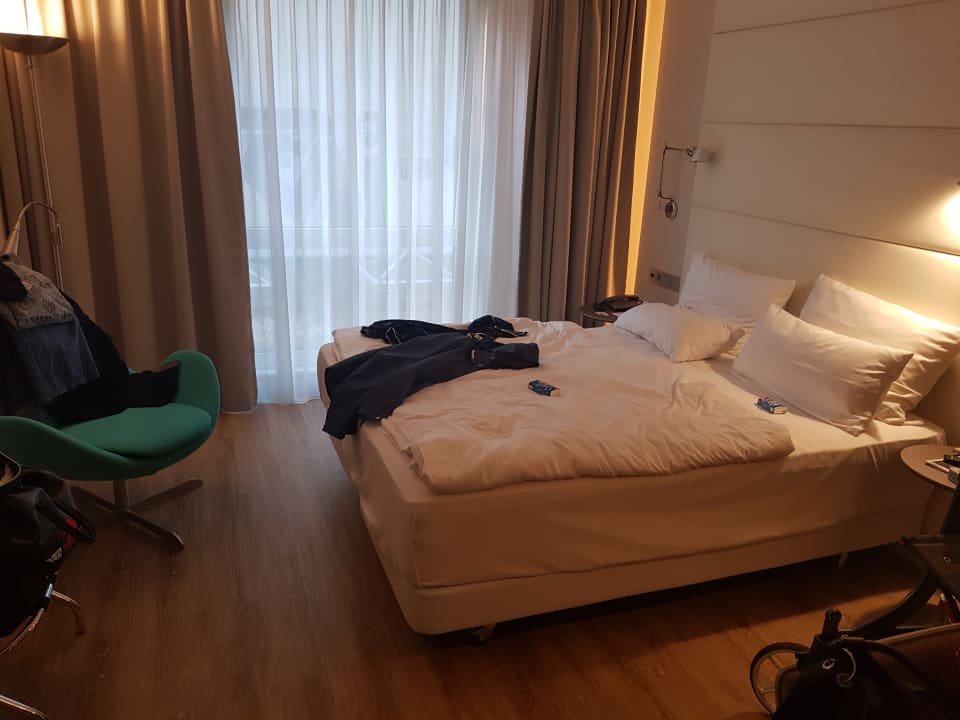 Zimmer NH Berlin Alexanderplatz