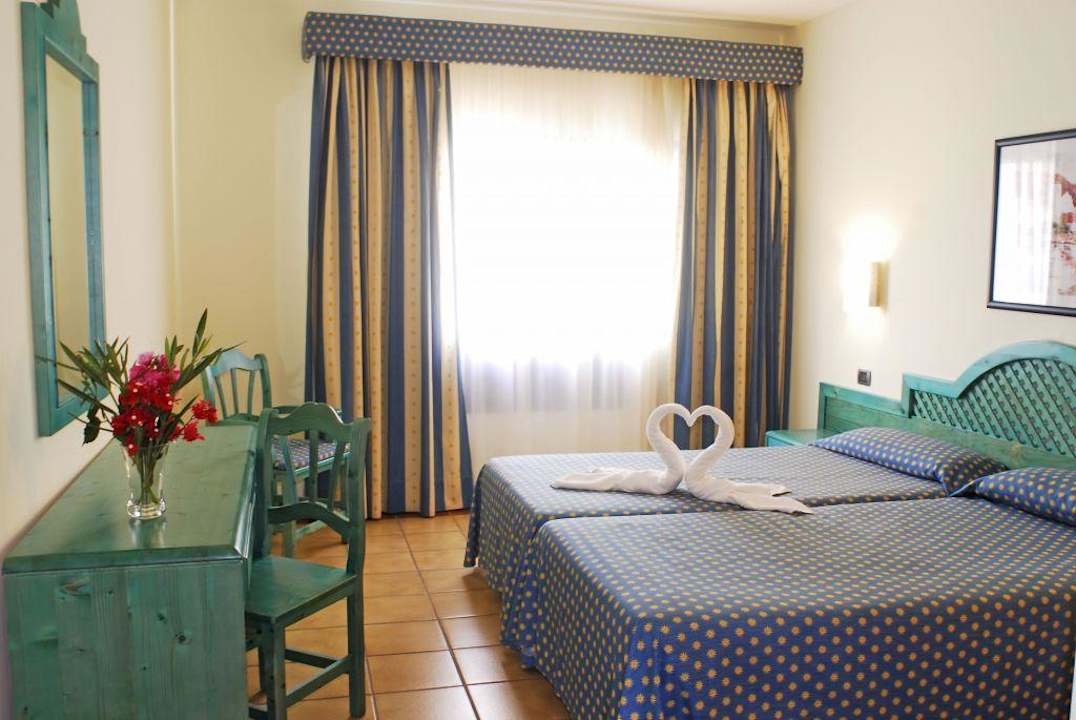 Habitación HD Apartamentos Pueblo Marinero