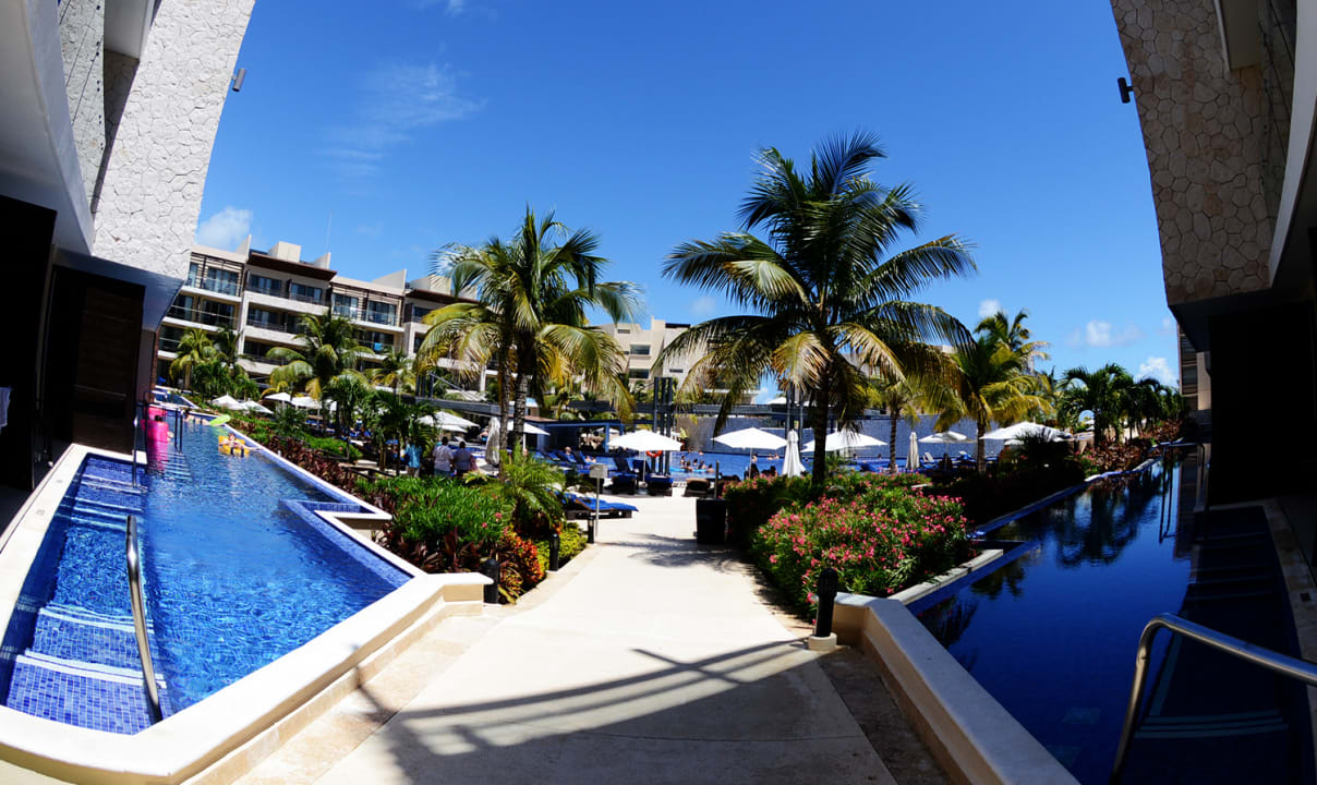 Pool Hideaway at Royalton Riviera Cancun
