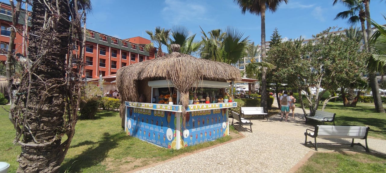 Gartenanlage Annabella Diamond Hotel & Spa