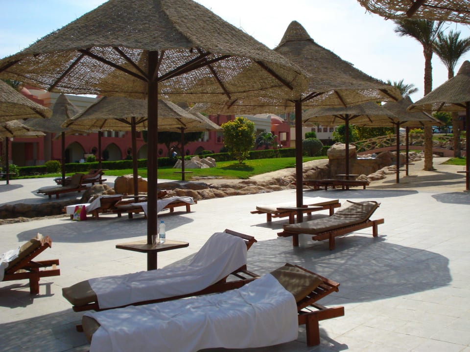 Лежаки Serenity Alpha Beach