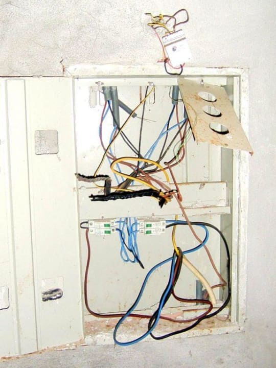 Elektroinstallationen Dream Family Club