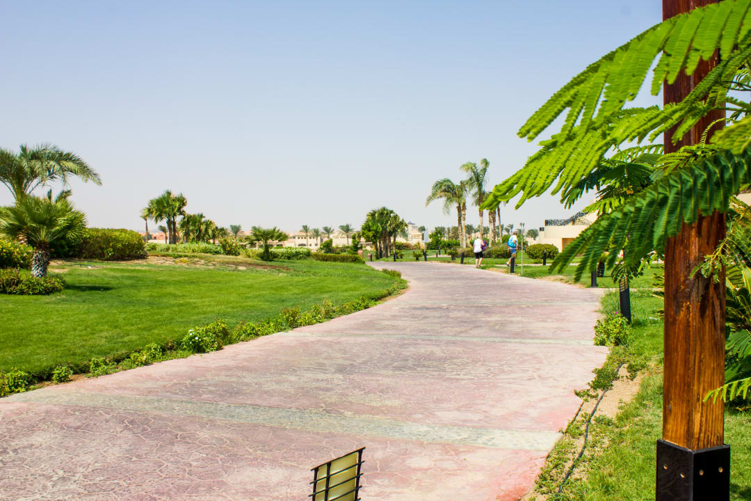 Gartenanlage Cleopatra Luxury Resort Makadi Bay