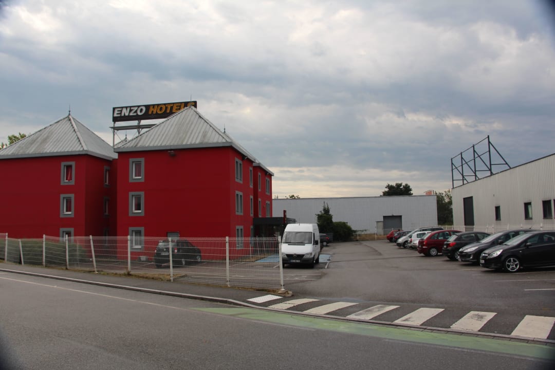 Gesamtes Objekt Enzo Hotel Mulhouse-Morschwiller