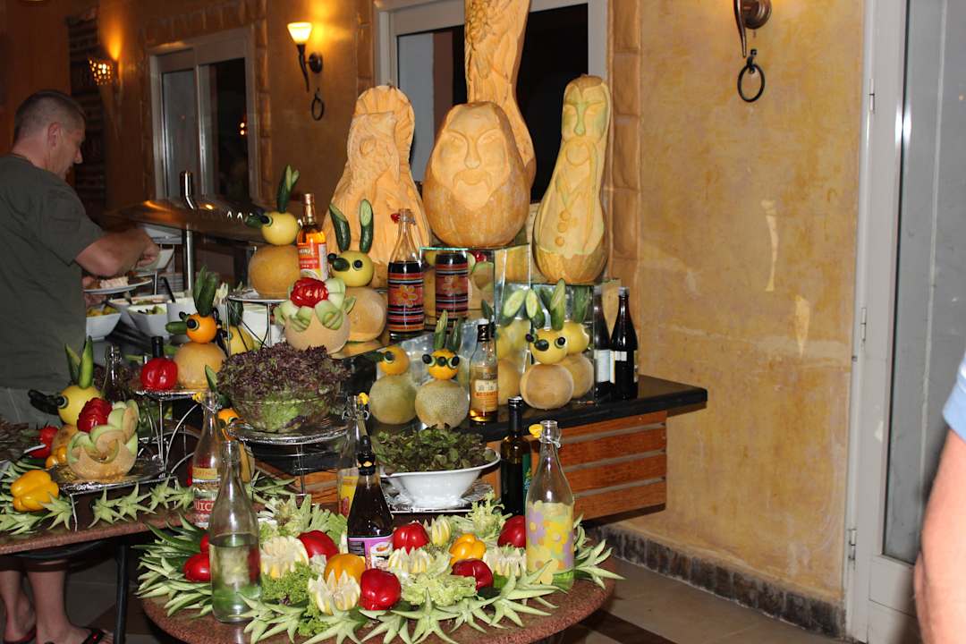 Вкуснятина Pickalbatros Alf Leila Wa Leila Resort - Neverland Hurghada