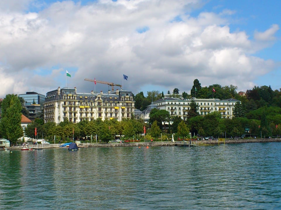 View from the lake Hotel Beau-Rivage Palace