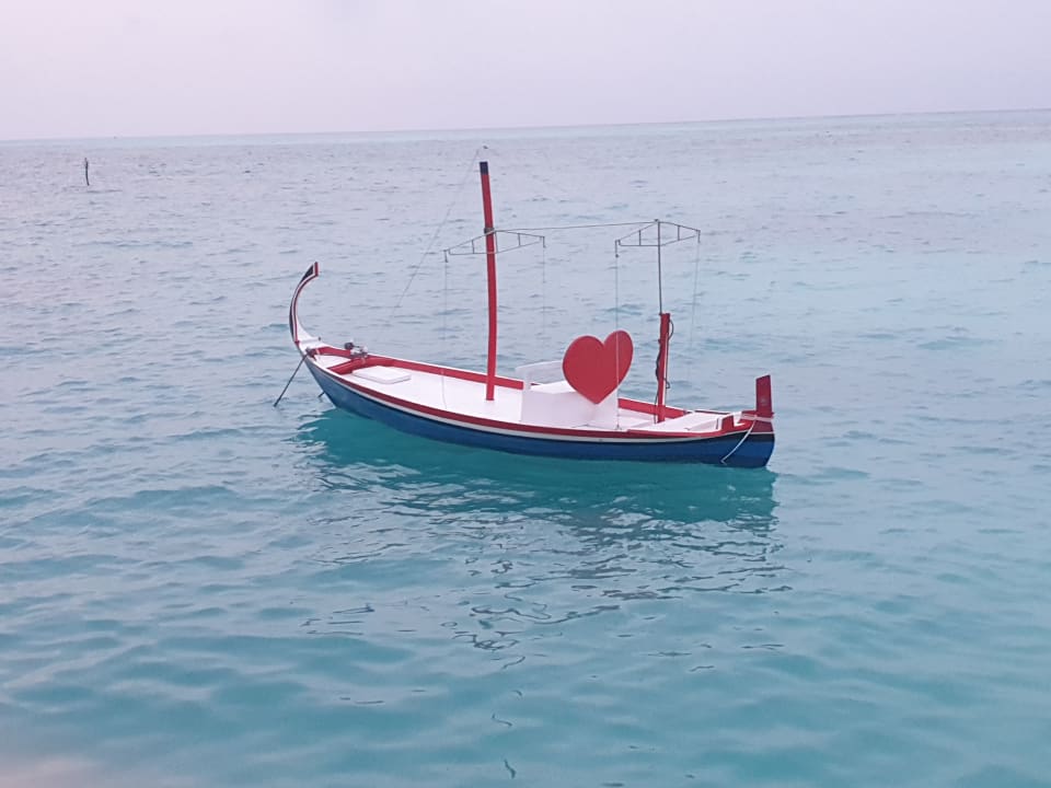 Strand Meeru Maldives Resort Island