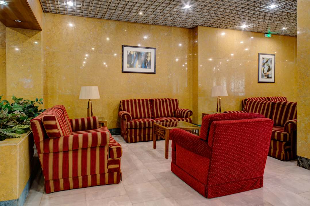 Lobby VIP Inn Berna Hotel