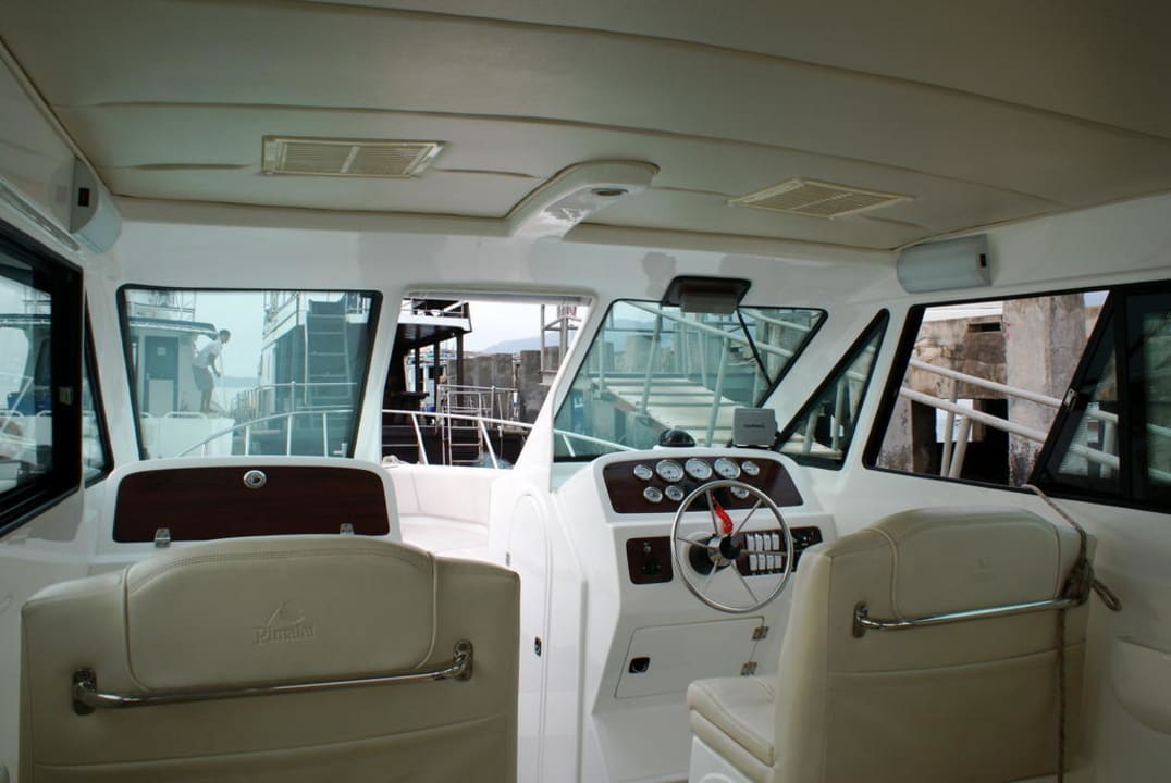 Transfer mit Hoteleigenem Speedbat Hotel Pimalai Resort & Spa