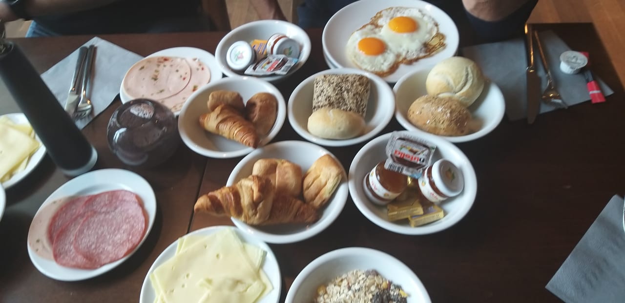 Gastro Leonardo Royal Hotel Munich