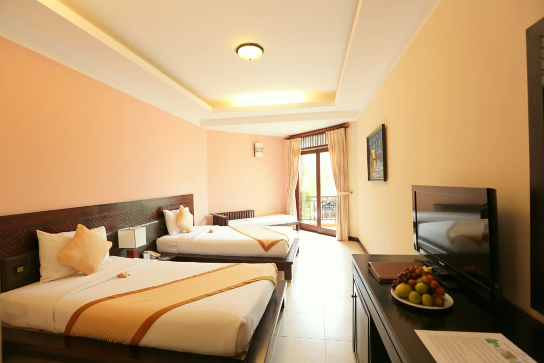 Deluxe Ocean View Hotel Romana Resort