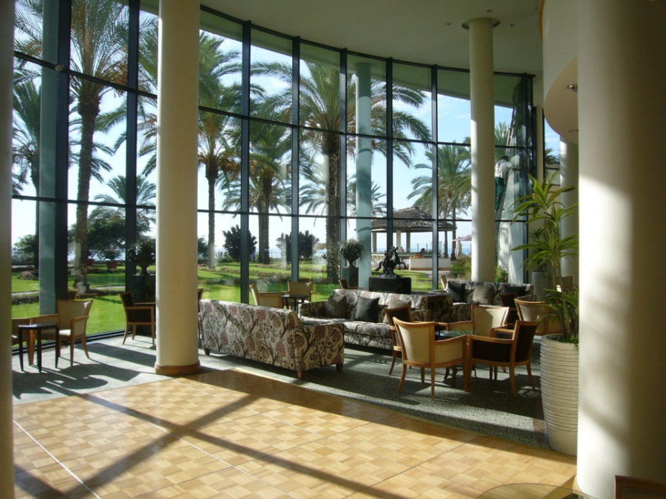 Halle mit Gartenausblick Pestana Grand Ocean Resort