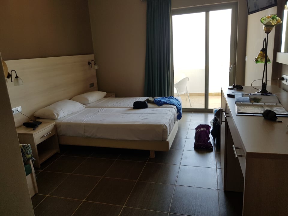 Zimmer Elena Beach Hotel