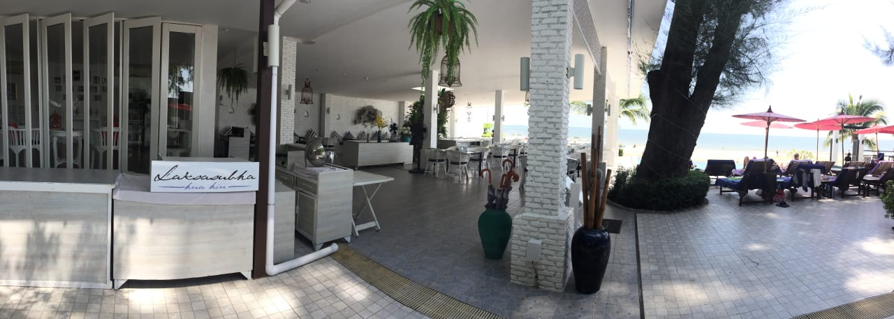 Gastri Laksasubha Hua Hin