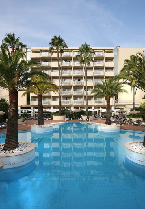 Exterior during the day Hotel AC by Marriott Ambassadeur Antibes