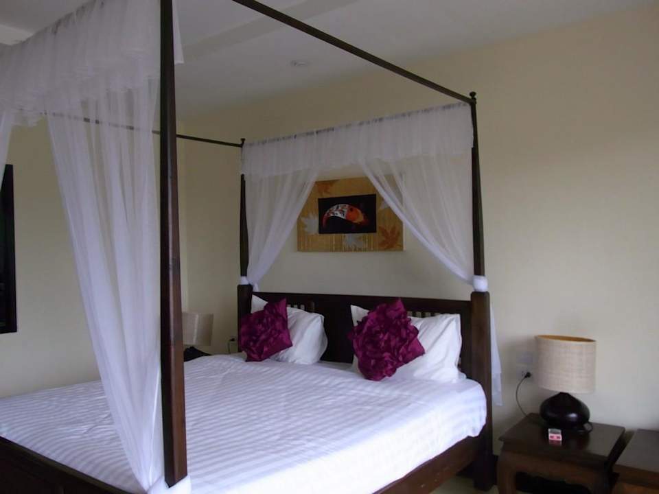 Nettes Bett Hotel Baan Andaman