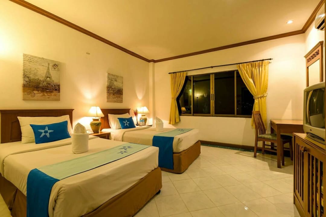 Superior Room (Twin Bed) Hotel Sea Front Home