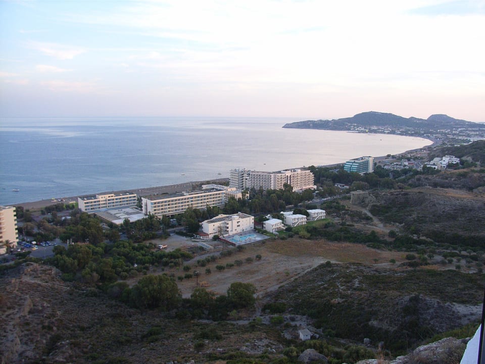 Die Faliraki-Bucht mit Hotel Olympos Beach Hotel