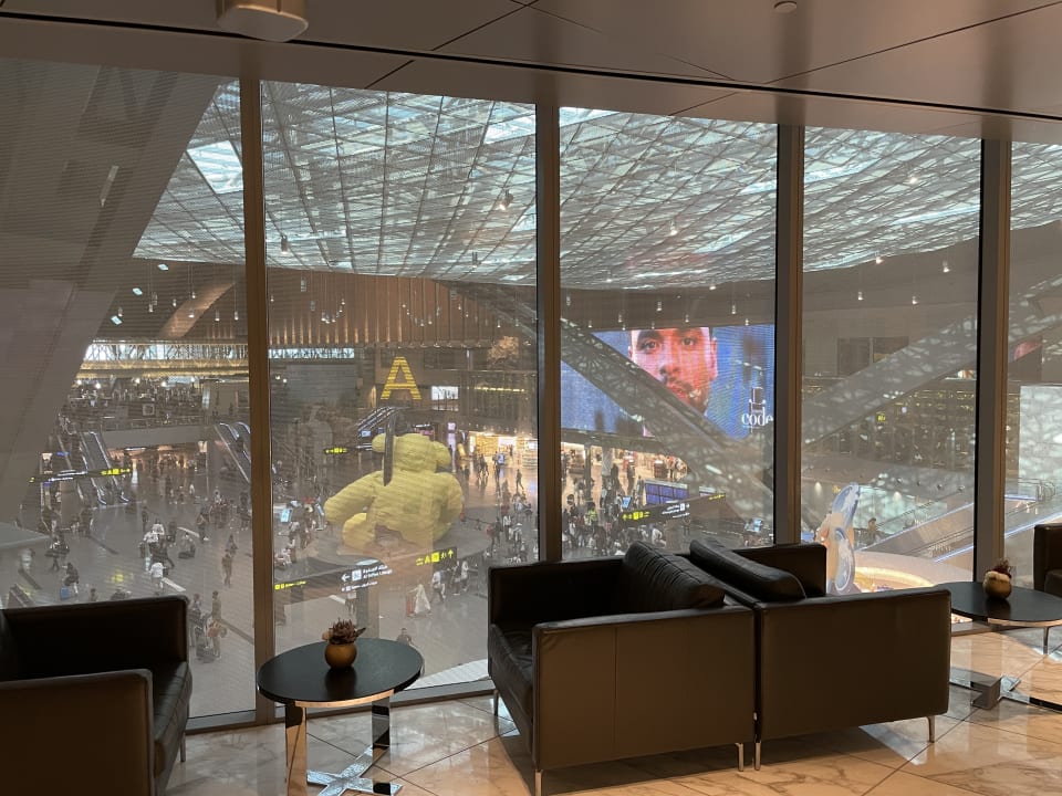 Lobby Oryx Airport Hotel