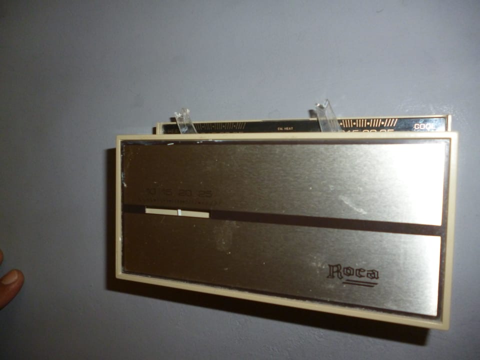 Ancient air condition in room Hotel San Gil