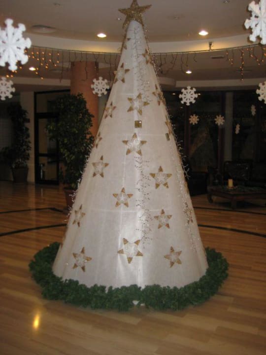 Weihnachtsdeko Eingangshalle allsun App.-Hotel Orient Beach