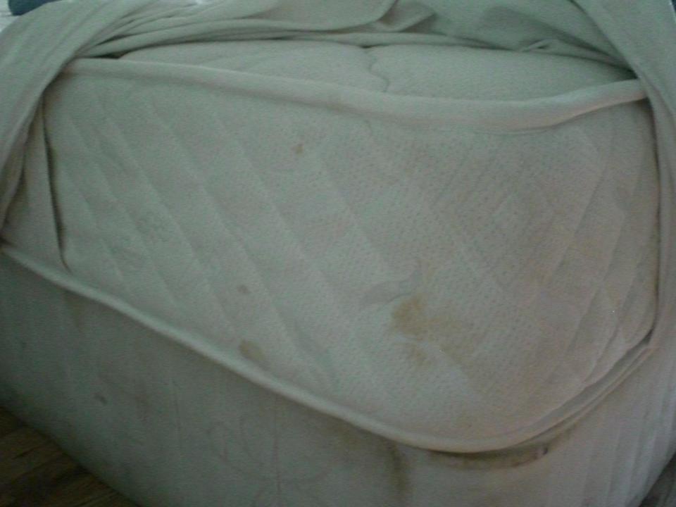 Flecken Matratze Petunya Beach Resort