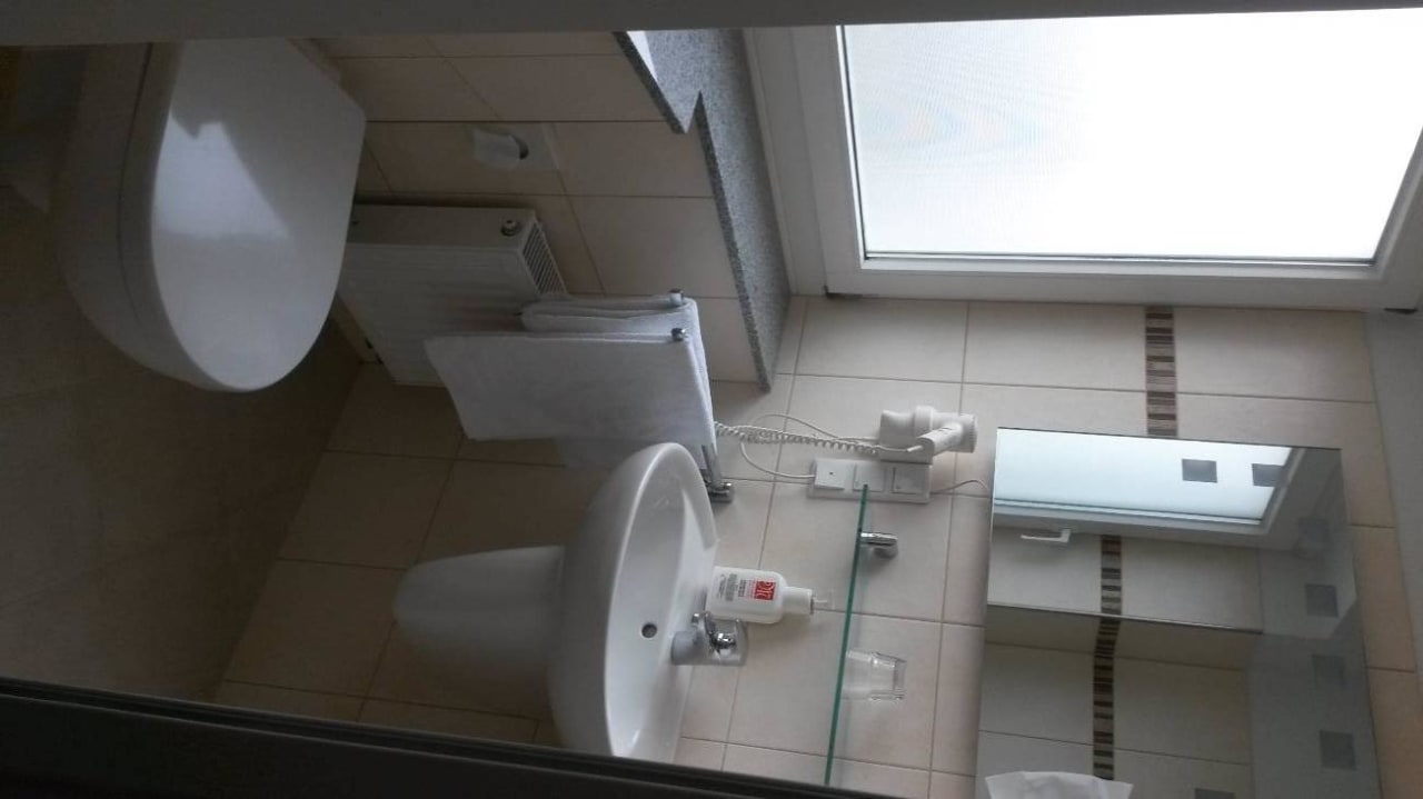 Zimmer/Bad (WC Waschtisch) Hotel Martinihof