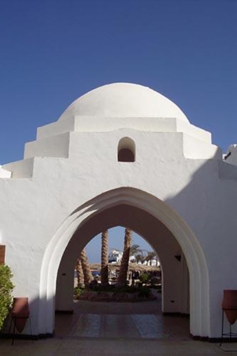 Ein Durchgang des Iberotel Arabella Arabella Azur Resort