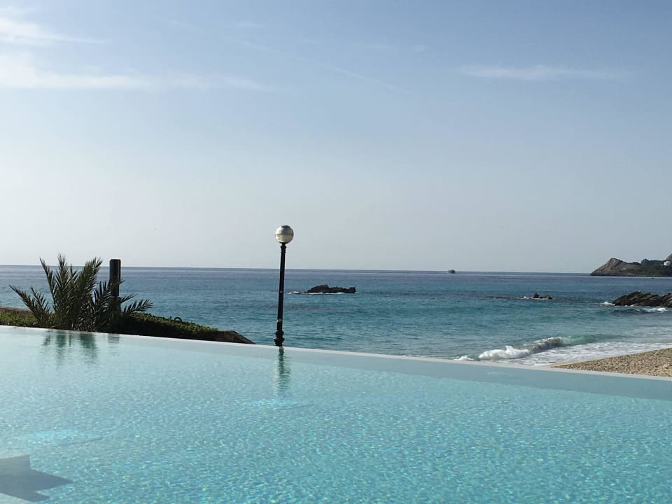 Infinity Pool Son Moll Sentits Hotel & Spa