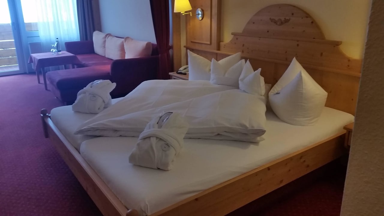 Sehr gemütlich und sauber  Alm- & Wellnesshotel Alpenhof