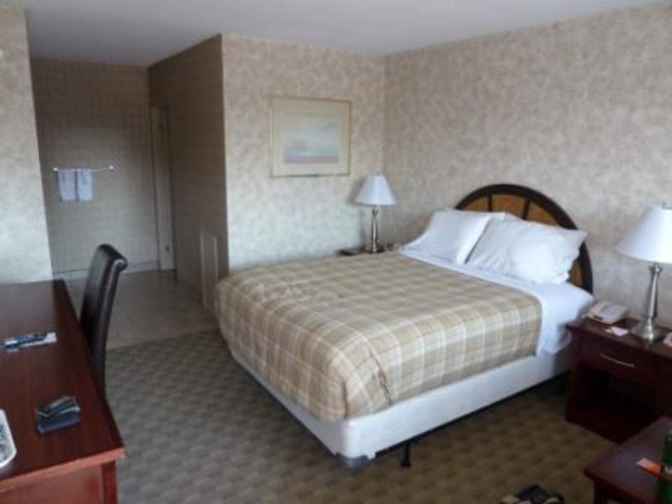 Schlafzimmer Howard Johnson Inn Kingston
