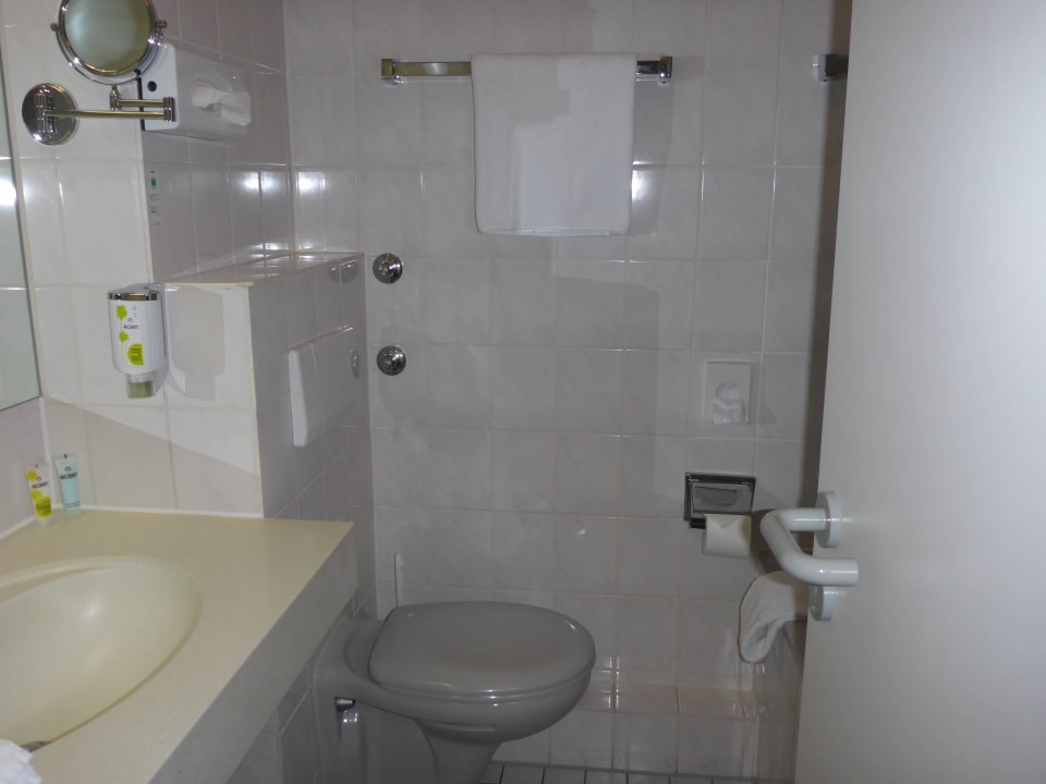 Badezimmer ACHAT Hotel Schwetzingen Heidelberg