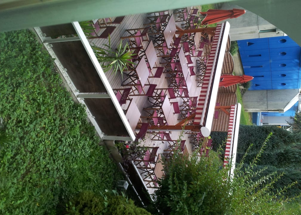 Terrasse du bar et restaurant Hotel Radiana