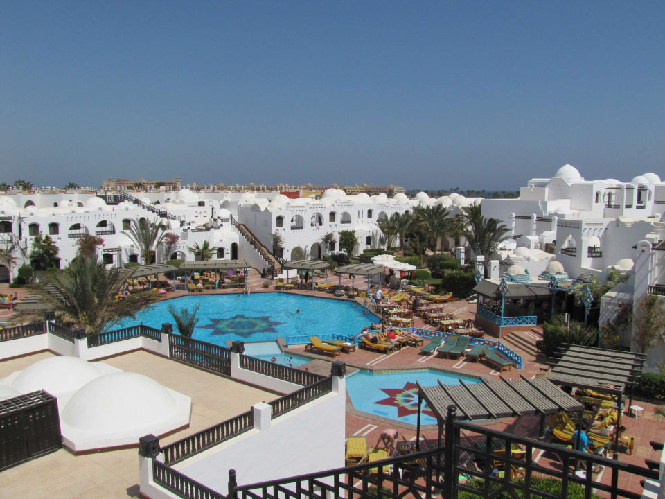 Blick auf kleinen Pool Arabella Azur Resort