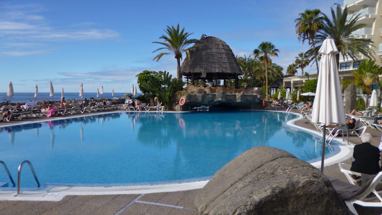 Pool Princess Taurito