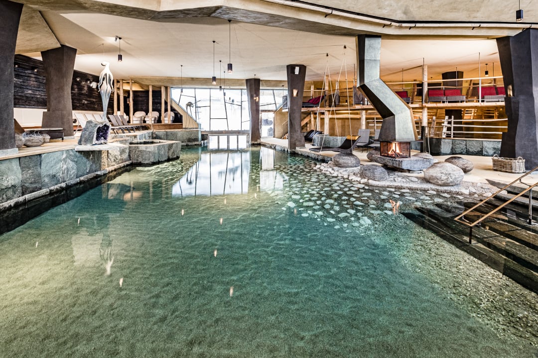 Pool Caravan Park Sexten