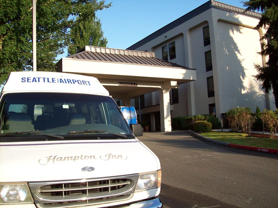 Die Auffahrt Hotel Hampton Inn Seattle/Airport