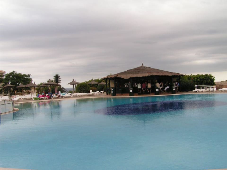 Oberer Pool blau punta reina