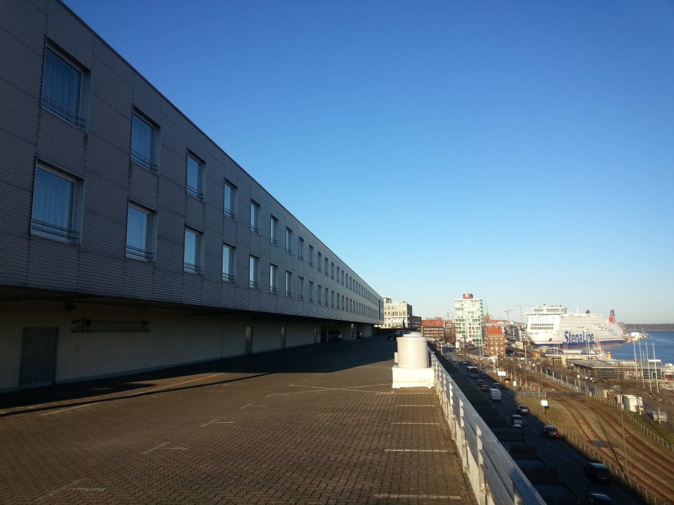 Außenansicht (2) IntercityHotel Kiel