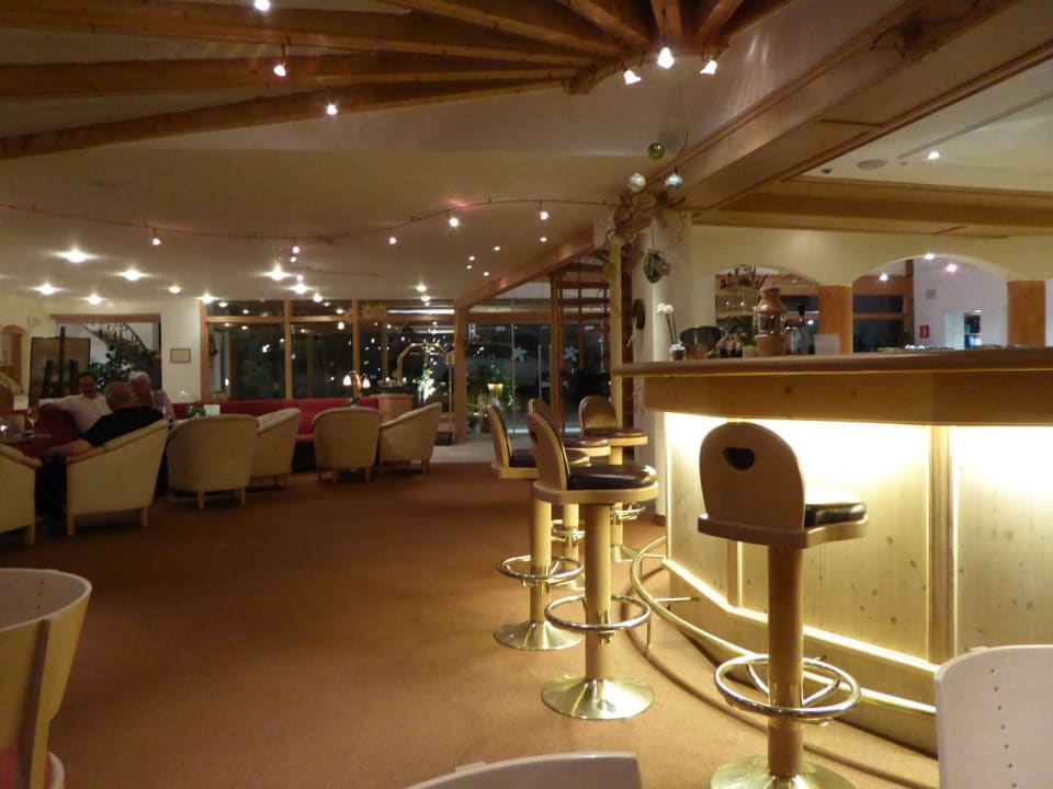 Lobby und Bar Baumgartner's Blumenhotel