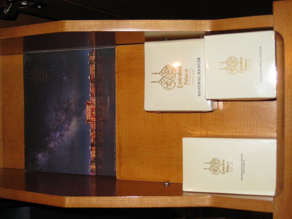 Minibar Emirates Palace Mandarin Oriental