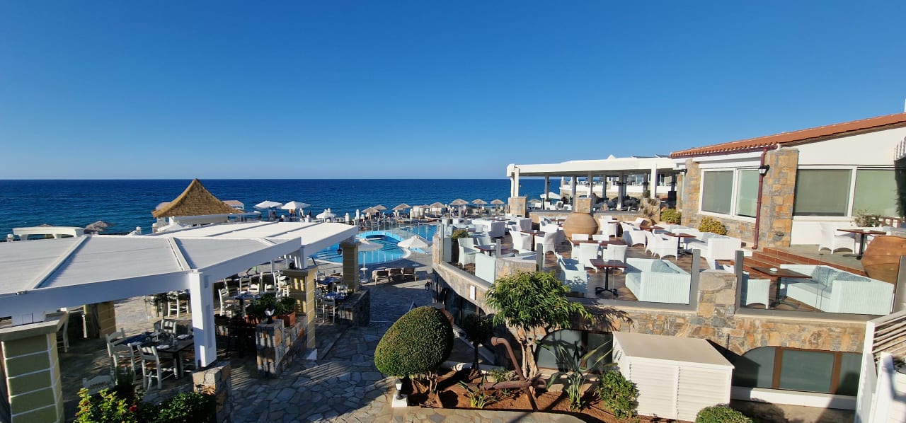 Außenansicht Alexander Beach Hotel & Village Resort