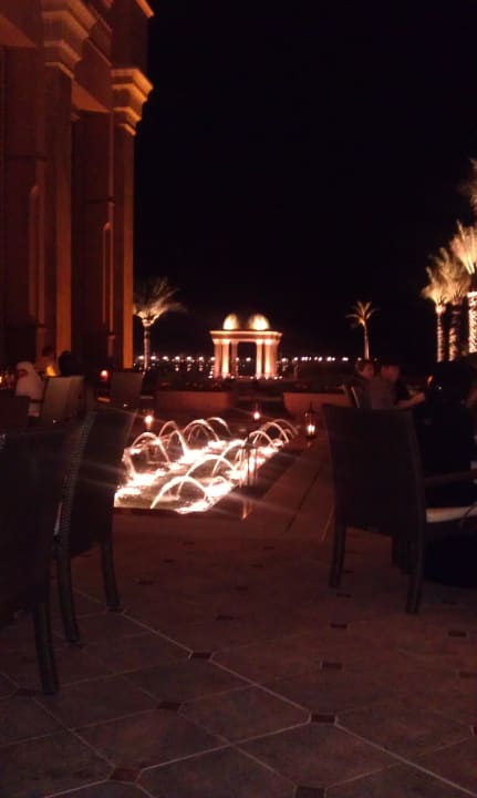 Beim Italiener am Abend  Emirates Palace Mandarin Oriental