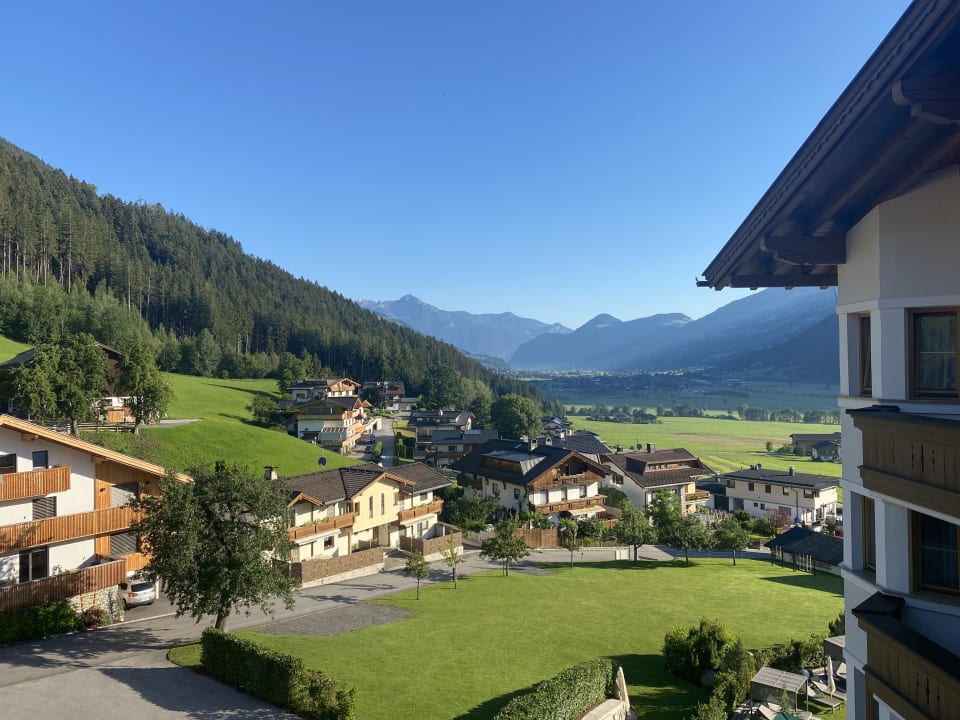 Ausblick Platzlhof - Mein Hotel im Zillertal