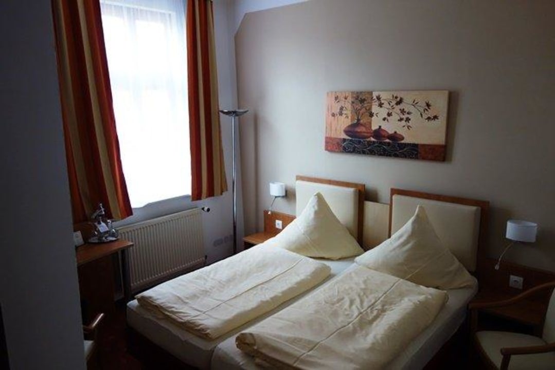 Zimmer1 Hotel Halberstädter Hof