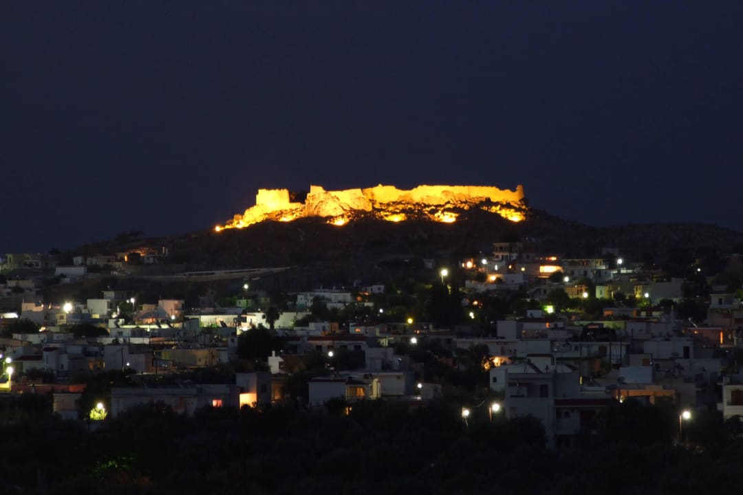 Abend Hotel Karavos