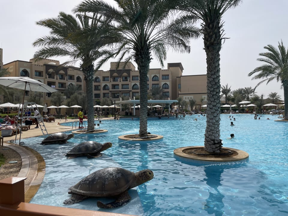 Pool Saadiyat Rotana Resort &  Villas