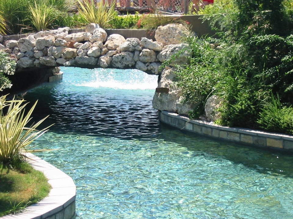 Amazon Water World Club Grand Side