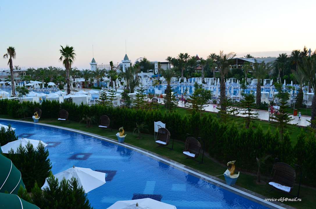 Территория Hotel Delphin Imperial