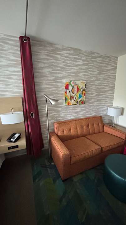Zimmer Home2 Suites By Hilton Fort Collins